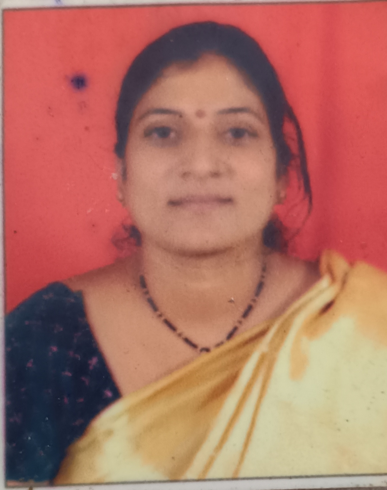 सौ.शुभांगी हरीश खांबेकर